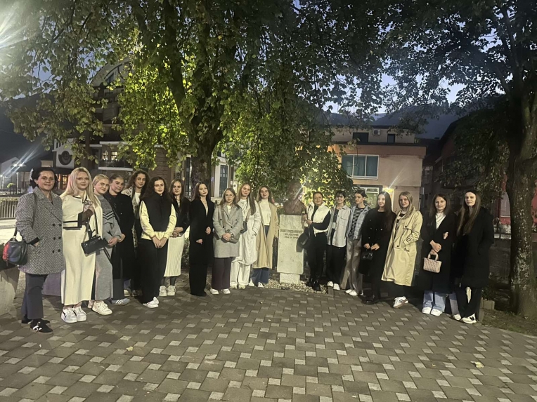 Učenici naše škole prisustvovali promociji knjige &quot;Ja sam Alen&quot;